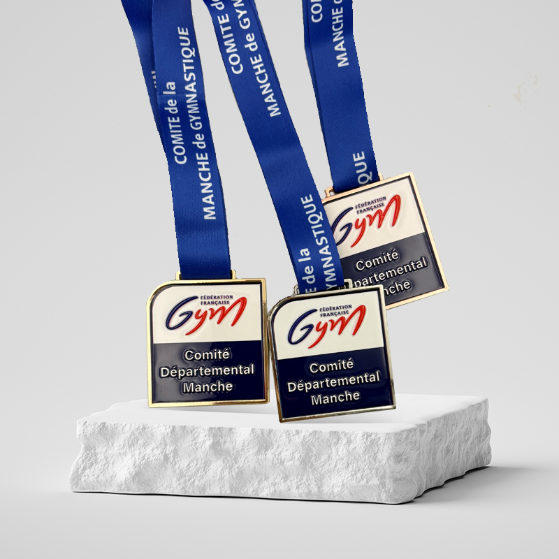 Médaille sur mesure personnalisée métal - CDG manche