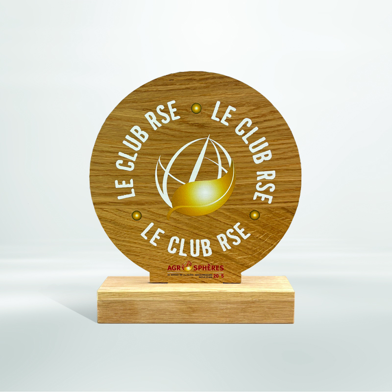 Trophée personnalisé sur mesure bois - Agro Sphères