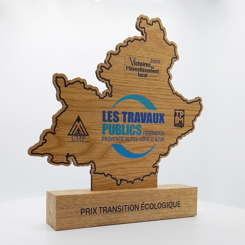 Trophée sur mesure bois - FRTP